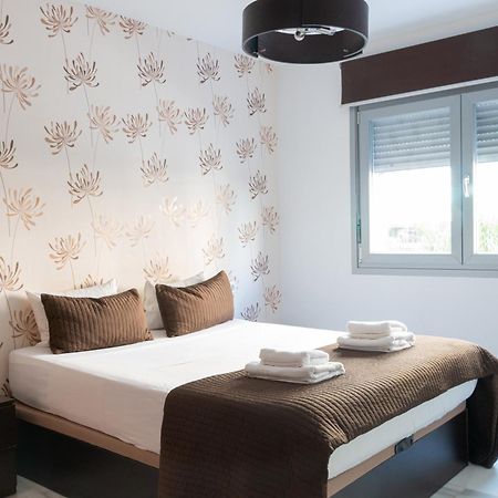 Stay U-Nique Apartments Salitre Малага Экстерьер фото